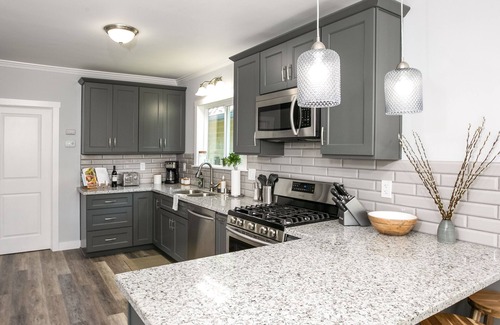 Capitola House | Cherry Cottage in Capitola
