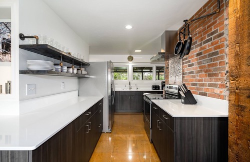 Bozeman House | Cherry Creek Guest House - Spectacular Mountain Views Minutes from Downtown