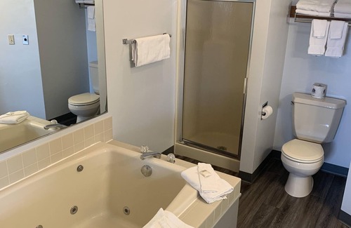 Sturgeon Bay Cabin | Cherry Hills Golf & Lodge