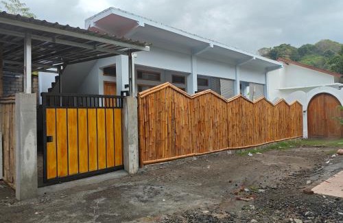 Kuta House | Cherry Homestay