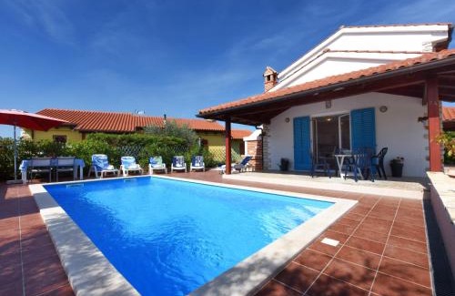Strpacici Villa | Cherry House