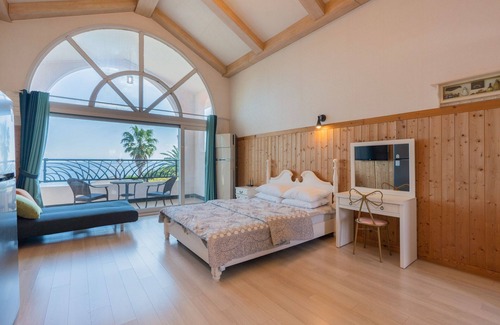 Namwon House | Cherry House