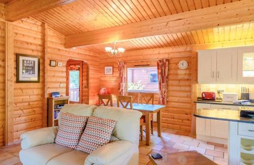 Kenwick House | Cherry Lodge- Uk37608