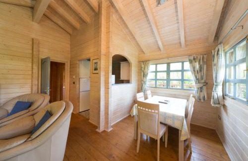 Swanage House | Cherry Log Cabin