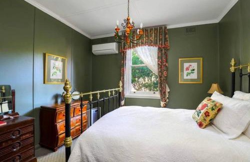 Leura House | Cherry Tree Cottage
