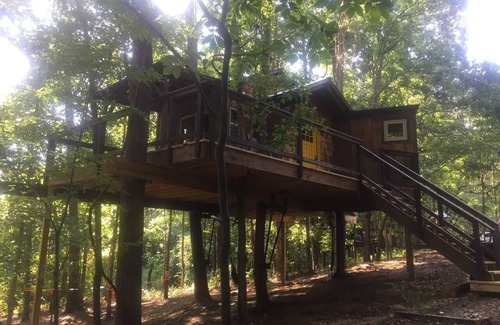 China Grove House | Cherry Treesort "Nona's Nest"