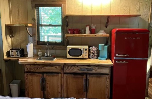 China Grove House | Cherry Treesort "Trevor's Layaway"