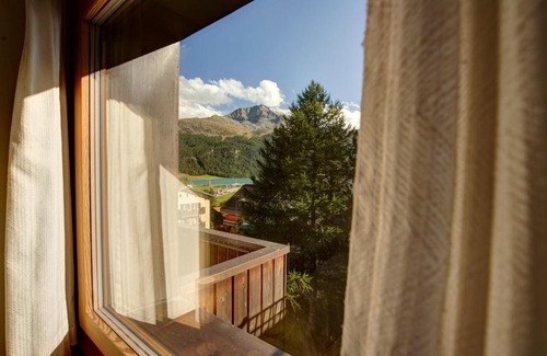 Silvaplana Apartment | Chesa Munteratsch 3 1 2-Zimmerwohnung 508 Typ H