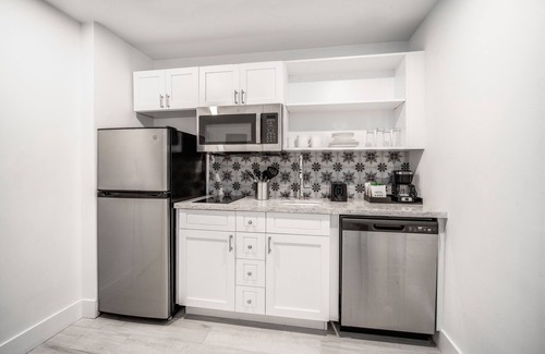 Islamorada Hotel | Chesapeake Beach Resort