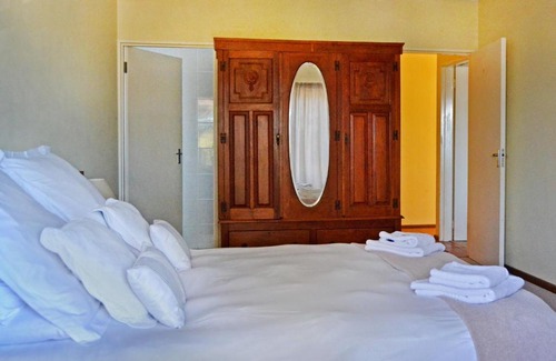 Hermanus Bed & Breakfast | Chesham House