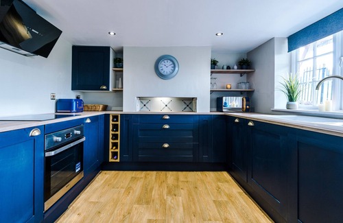 Cheshire West and Chester Cottage | Cheshire Countryside, Delamere, Family Retreat