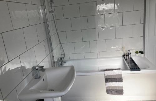 Crewe House | Cheshire Home Stays