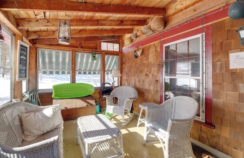 Chester House | Chester Farmhouse on 100 Acres, 15 Min to Okemo!