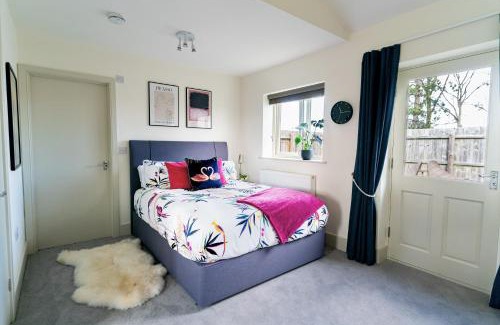 Ely Apartment | Chestnut Cottage at Gravel Farm