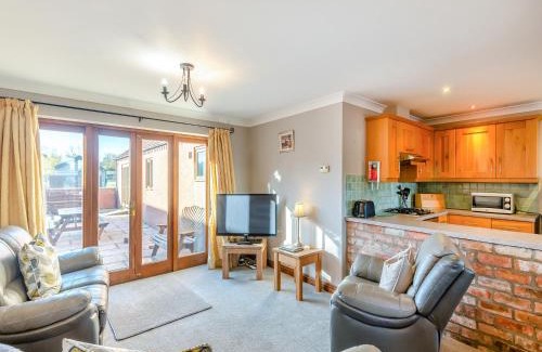 Maltby le Marsh House | Chestnut Cottage - Uk45580