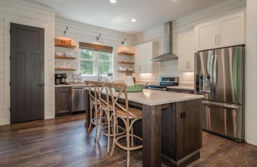 Pisgah Forest House | Chestnut Cottage Sutton Knob