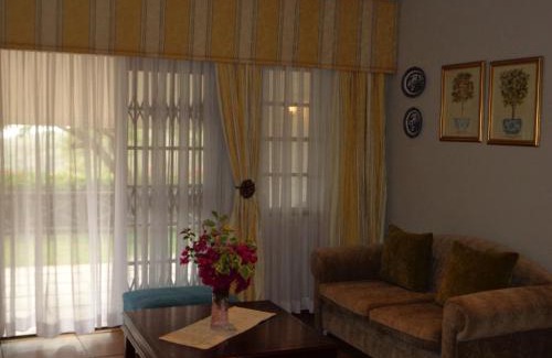 Hazyview House | Chestnut Country Lodge
