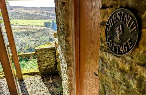 Alston House | Chestnut