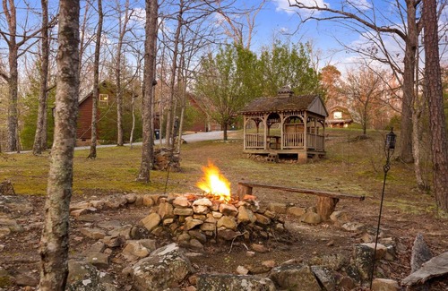 Trenton House | Chestnut Oak Cottage
