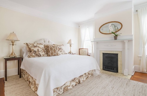 Asheville Bed & Breakfast | Chestnut Street Inn B&B