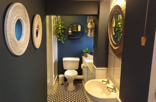 Bourton Bed & Breakfast | Chestnuts B&B