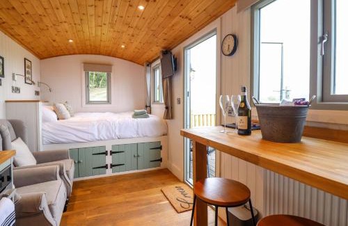 Oswestry House | Cheviot