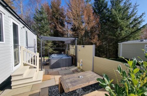 Swarland House | Cheviot Pines Hot tub