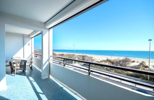 Le Grand Travers Apartment | Chez Alain - Confortable appartement et vue à couper le souffle