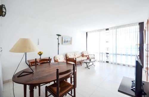 Le Grand Travers Apartment | Chez Alain - Confortable appartement et vue à couper le souffle