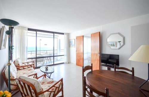 Le Grand Travers Apartment | Chez Alain - Confortable appartement et vue à couper le souffle