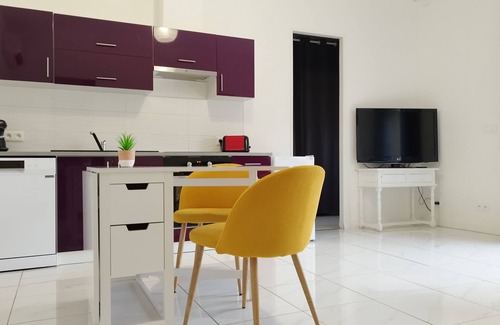 Luc-sur-Orbieu Apartment | Chez Aurélie et Julien