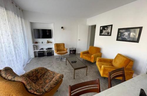 Perigueux Apartment | Chez Charlotte