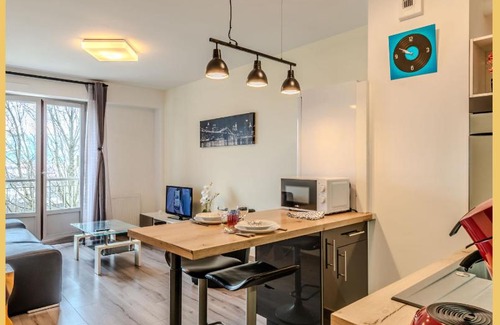 Cran-Gevrier Apartment | Chez Dams I T2 I Annecy