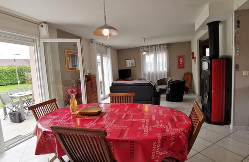 Guiler-sur-Goyen House | Chez DECKERVEILLANT Country house, near the sea (10 mn) and Quimper