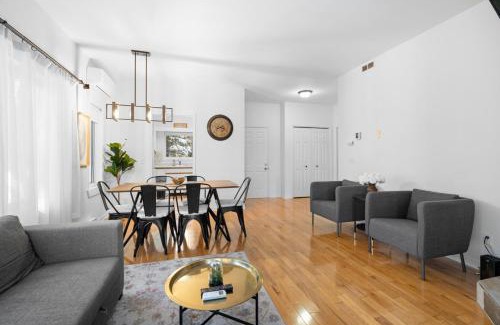 Mont-Tremblant House | Chez Dodo Chalet Tremblant 3bdrs condo with fireplace