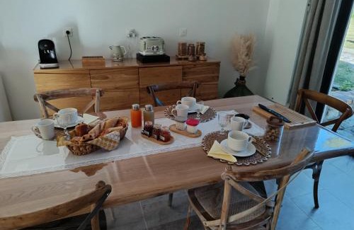 Bois-Herpin Bed & Breakfast | Chez Eric et Nath