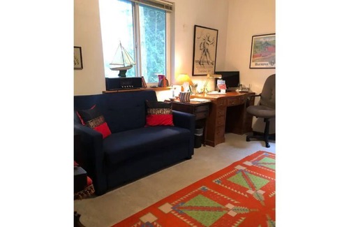 Port Townsend Apartment | CHEZ JOHN PRIVATE RETREAT SPA ..FT. WORDEN/ BEACH