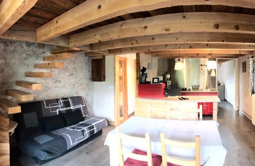 Thollon-les-Memises Bed & Breakfast | Chez Julie