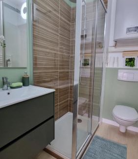 Valescure Apartment | Chez K&D Studio Nature avec piscine St Raphaël