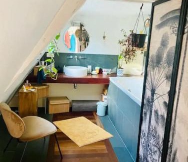 Vendenheim House | Chez Litchee