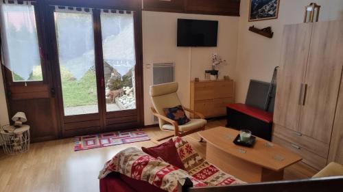 Bussang Apartment | Chez Mady - Terrasse, Vue Montagne & Proche Ski