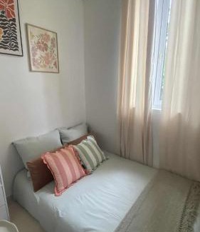 Louis Bertrand-Mirabeau-Semard Apartment | Chez Zaynou