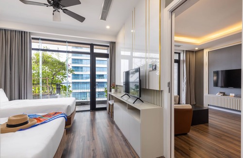 Son Tra Hotel | Chi House Danang