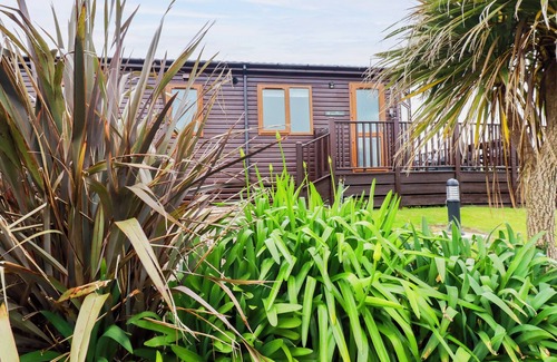 Tintagel Cottage | Chi Prenn Byhan