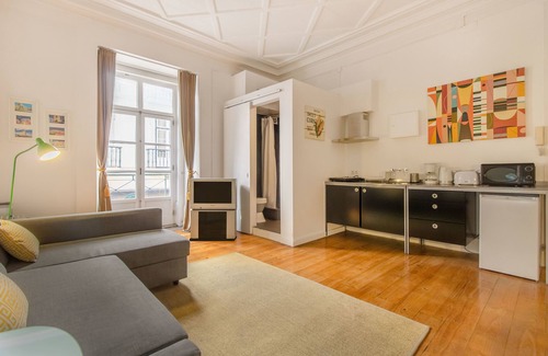 Encarnacao Apartment | Chiado Balcony Apartment