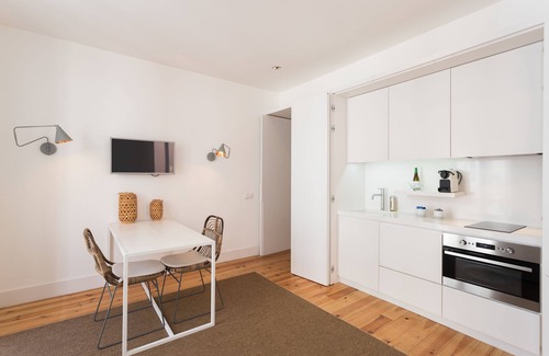 Misericordia Apartment | Chiado Studio and One-Bedroom Apartment - by LU Holidays