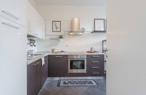 Como Apartment | Chiara's Apartment by Rent all Como