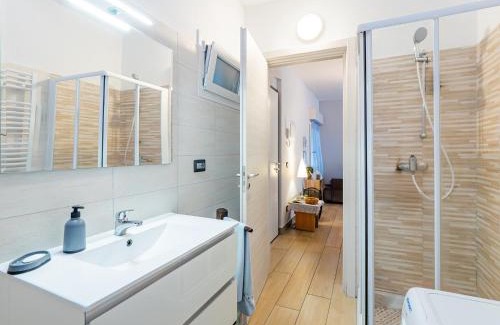 Colico Piano Apartment | Chiaro House