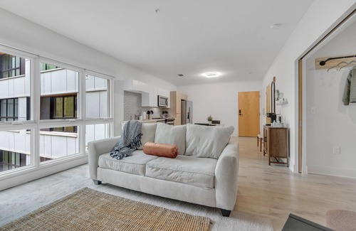 Optimist Park Apartment | Chic 1-bed In Vibrant Optimist Park 1 Bedroom Apts by RedAwning