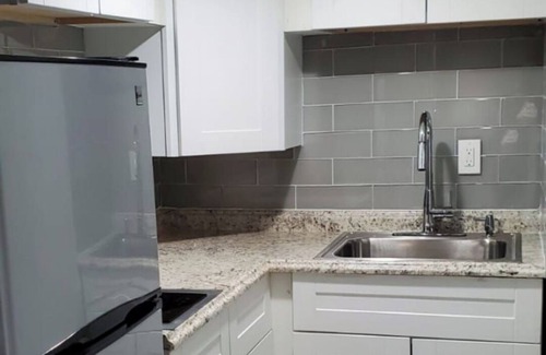West Side Apartment | Chic 1-bedroom apartment in fantastic Jersey City with Backyard